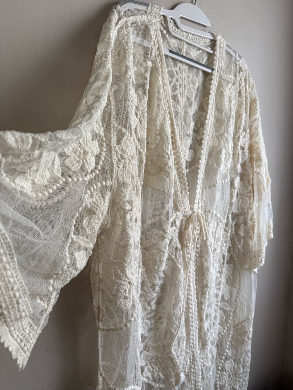 ZAFUL Ivory Embroidered Lace Kimono Duster Boho Beach Cover Up Medium